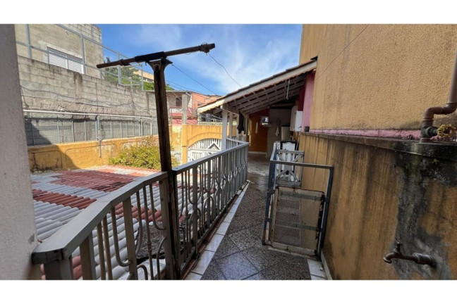 Imagem Casa com 4 Quartos à Venda, 163 m² em Vila Yolanda - Osasco