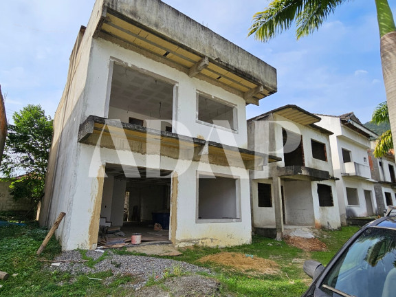 Imagem Casa com 4 Quartos à Venda, 198 m² em Barra De Guaratiba - Rio De Janeiro