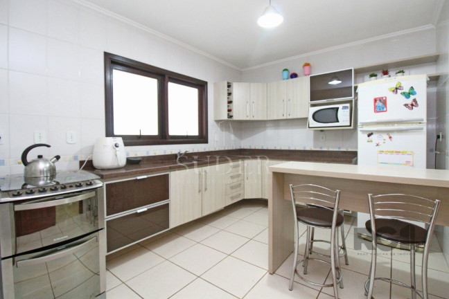 Imagem Casa de Condomínio com 3 Quartos à Venda, 326 m² em Menino Deus - Porto Alegre Imagem Casa de Condomínio com 3 Quartos à Venda, 326 m² em Menino Deus - Porto Alegre