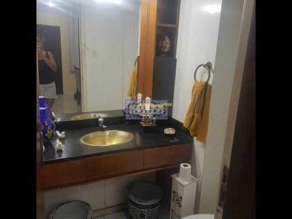 Imagem Casa de Vila com 4 Quartos à Venda, 180 m² em Tijuca - Rio De Janeiro Imagem Casa de Vila com 4 Quartos à Venda, 180 m² em Tijuca - Rio De Janeiro