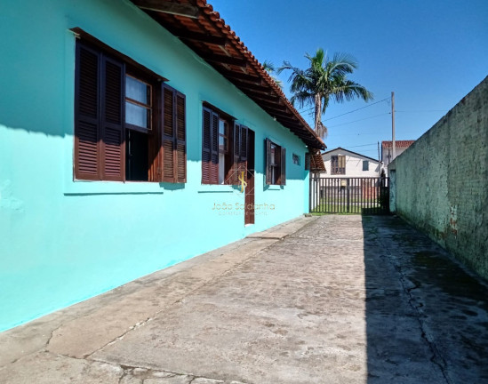 Imagem Casa com 6 Quartos à Venda, em Figueira - Guaratuba Imagem Casa com 6 Quartos à Venda, em Figueira - Guaratuba