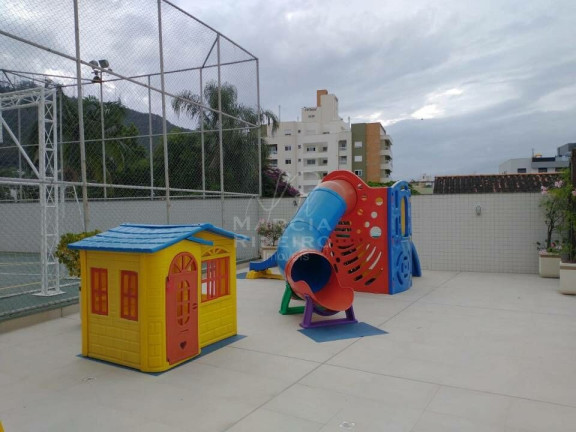 Imagem Cobertura com 3 Quartos à Venda, 250 m² em Trindade - Florianópolis Imagem Cobertura com 3 Quartos à Venda, 250 m² em Trindade - Florianópolis