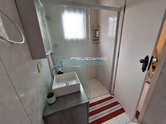Imagem Casa com 3 Quartos à Venda, 175 m² em Guilhermina - Praia Grande Imagem Casa com 3 Quartos à Venda, 175 m² em Guilhermina - Praia Grande