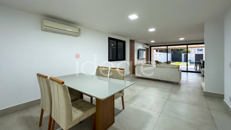 Imagem Casa de Condomínio com 4 Quartos para Alugar,  em Barra Da Tijuca - Rio De Janeiro