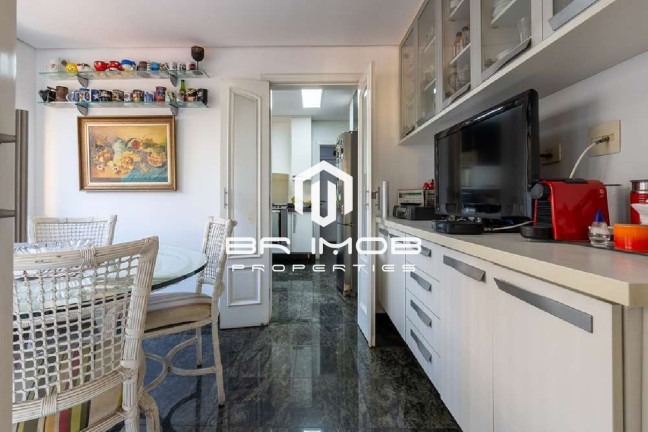 Imagem Imóvel com 3 Quartos à Venda, 193 m² em Moema - São Paulo Imagem Imóvel com 3 Quartos à Venda, 193 m² em Moema - São Paulo