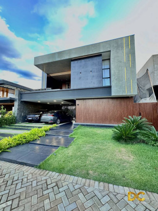 Casa de Condomínio com 3 Quartos à Venda, 463 m² em Condomínio Florais Itália - Cuiabá