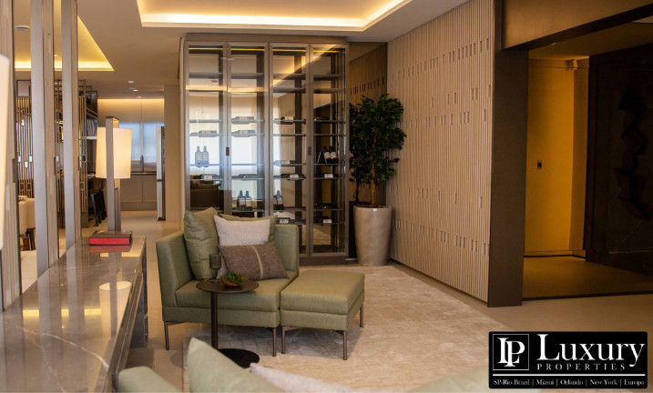 Imagem Apartamento com 3 Quartos à Venda,  em Moema - São Paulo