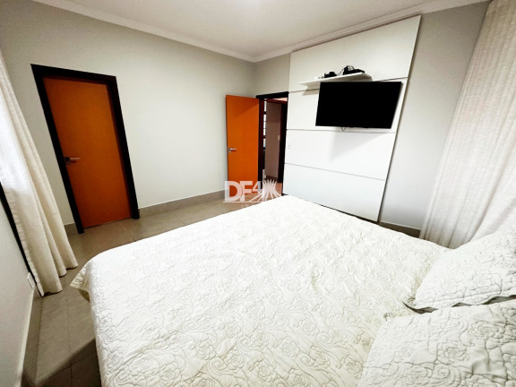 Imagem Casa com 3 Quartos à Venda, 300 m² em Setor Habitacional Arniqueira (águas Claras) - Brasília Imagem Casa com 3 Quartos à Venda, 300 m² em Setor Habitacional Arniqueira (águas Claras) - Brasília