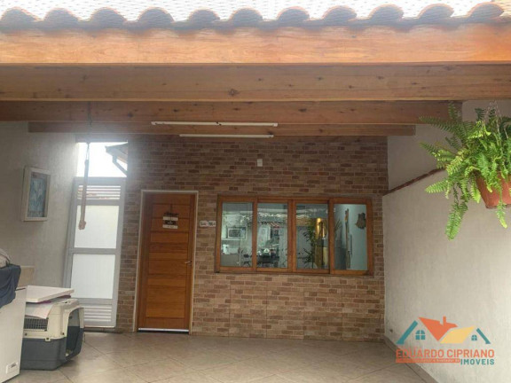 Casa com 2 Quartos à Venda, 76 m² em Perequê Mirim - Caraguatatuba