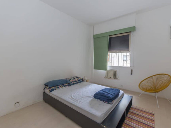 Imagem Apartamento com 3 Quartos à Venda,  em Copacabana - Rio De Janeiro