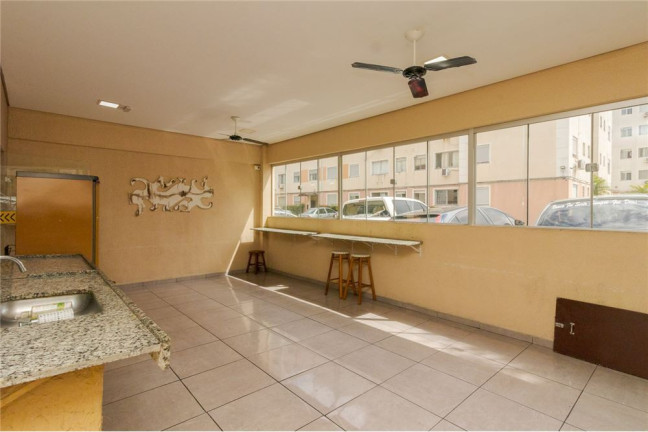 Imagem Apartamento com 2 Quartos à Venda, 48 m² em Jardim Itu - Porto Alegre Imagem Apartamento com 2 Quartos à Venda, 48 m² em Jardim Itu - Porto Alegre