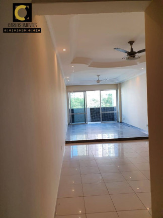 Apartamento com 3 Quartos à Venda, 134 m² em José Menino - Santos