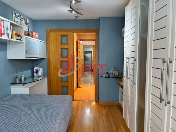 Imagem Apartamento com 4 Quartos à Venda, 192 m² em Icaraí - Niterói