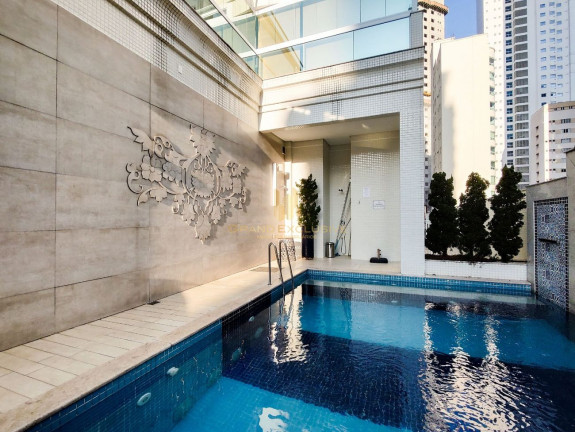 Imagem Apartamento com 4 Quartos à Venda, 158 m² em Pioneiros - Balneário Camboriú Imagem Apartamento com 4 Quartos à Venda, 158 m² em Pioneiros - Balneário Camboriú