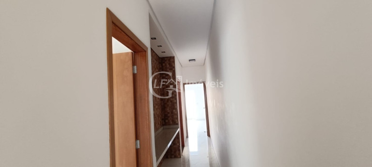 Imagem Casa com 3 Quartos à Venda, 240 m² em Santo Antônio - Campo Grande Imagem Casa com 3 Quartos à Venda, 240 m² em Santo Antônio - Campo Grande