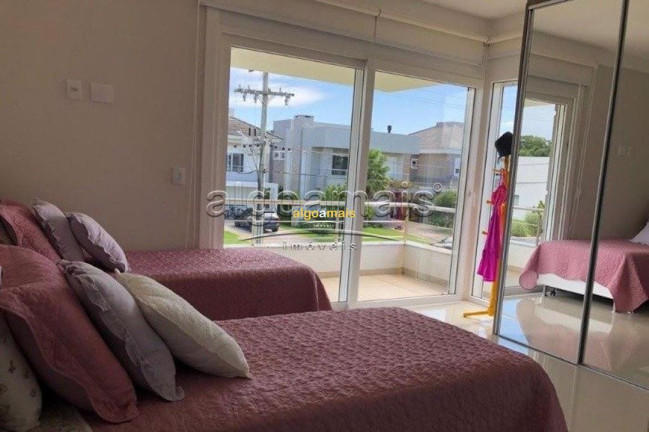 Casa com 5 Quartos à Venda, 384 m² em Condominio Villagio De Atlantida - Xangri-lá