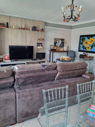 Imagem Casa com 4 Quartos à Venda, 700 m² em Jardim Santa Cecília - Guarulhos Imagem Casa com 4 Quartos à Venda, 700 m² em Jardim Santa Cecília - Guarulhos