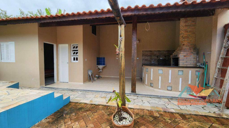 Imagem Casa com 4 Quartos à Venda, 239 m² em Massaguaçu - Caraguatatuba