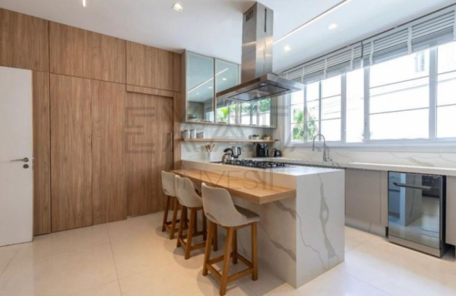 Imagem Imóvel com 4 Quartos à Venda, 777 m² em Jardim Petrópolis - São Paulo Imagem Imóvel com 4 Quartos à Venda, 777 m² em Jardim Petrópolis - São Paulo
