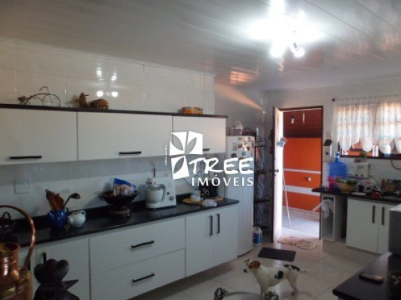 Imagem Imóvel com 3 Quartos à Venda, 240 m² em Jardim Santo Antônio - Arujá Imagem Imóvel com 3 Quartos à Venda, 240 m² em Jardim Santo Antônio - Arujá