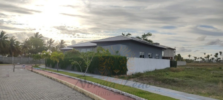 Imagem Imóvel com 4 Quartos à Venda, 230 m² em Olhos D'água - Barra Dos Coqueiros Imagem Imóvel com 4 Quartos à Venda, 230 m² em Olhos D'água - Barra Dos Coqueiros