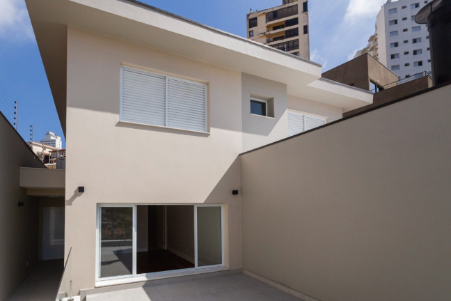 Imagem Casa com 3 Quartos à Venda, em Vila Madalena - São Paulo Imagem Casa com 3 Quartos à Venda, em Vila Madalena - São Paulo