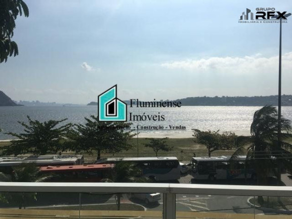Casa com 5 Quartos à Venda, 670 m² em São Francisco - Niterói