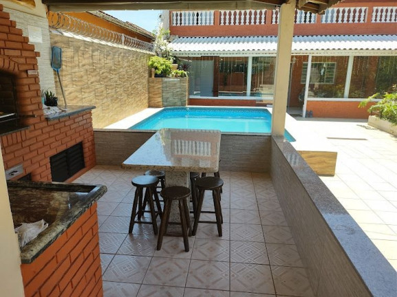 Imagem Sobrado com 4 Quartos à Venda, 310 m² em Ocian - Praia Grande