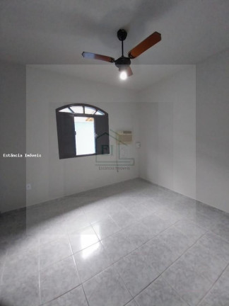 Imagem Casa com 2 Quartos à Venda, 200 m² em Coroa Grande - Itaguaí
