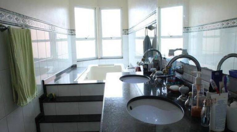 Imagem Sobrado com 3 Quartos à Venda, 298 m² em Olímpico - São Caetano Do Sul Imagem Sobrado com 3 Quartos à Venda, 298 m² em Olímpico - São Caetano Do Sul