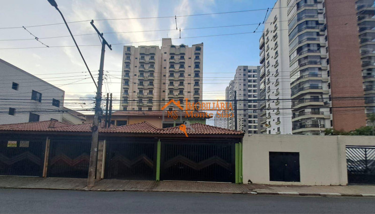 Sobrado com 3 Quartos para Alugar, 225 m² em Vila Galvão - Guarulhos