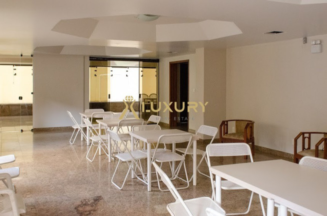 Imagem Imóvel com 4 Quartos à Venda, 221 m² em Savassi - Belo Horizonte Imagem Imóvel com 4 Quartos à Venda, 221 m² em Savassi - Belo Horizonte