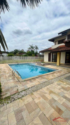 Imagem Casa com 4 Quartos à Venda ou Locação, 288 m² em Glória - Joinville Imagem Casa com 4 Quartos à Venda ou Locação, 288 m² em Glória - Joinville