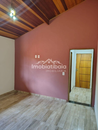 Imagem Chácara com 4 Quartos à Venda, 1.648 m² em Batatuba - Piracaia Imagem Chácara com 4 Quartos à Venda, 1.648 m² em Batatuba - Piracaia