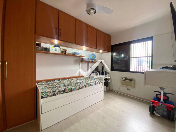 Imagem Apartamento com 2 Quartos à Venda, 103 m² em Campo Grande - Santos