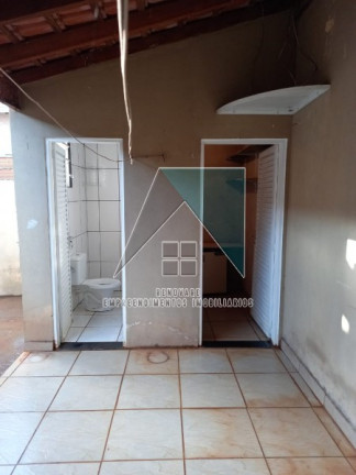 Casa com 2 Quartos à Venda,  em Morumbi - Jardinopolis
