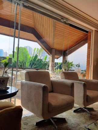 Casa com 3 Quartos à Venda, 550 m² em Planalto Paulista - São Paulo