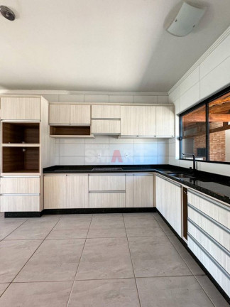 Imagem Casa com 2 Quartos à Venda, 80 m² em Vila Lenzi - Jaraguá Do Sul Imagem Casa com 2 Quartos à Venda, 80 m² em Vila Lenzi - Jaraguá Do Sul