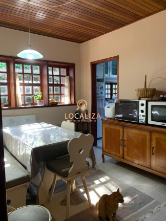 Imagem Casa com 3 Quartos à Venda, 235 m² em Vila Inglesa - Campos Do Jordão Imagem Casa com 3 Quartos à Venda, 235 m² em Vila Inglesa - Campos Do Jordão