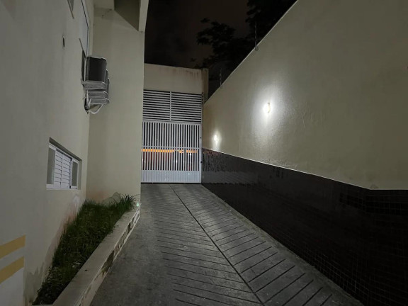 Imagem Apartamento com 2 Quartos para Alugar,  em Canasvieiras - Florianópolis