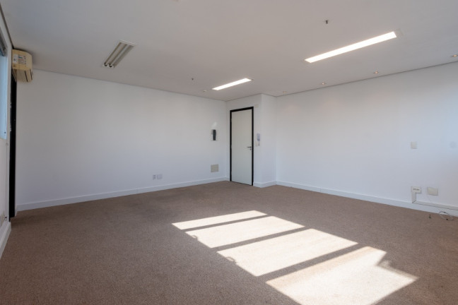 Imagem Ponto Comercial à Venda, 34 m² em Vila Uberabinha - São Paulo Imagem Ponto Comercial à Venda, 34 m² em Vila Uberabinha - São Paulo
