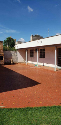 Imagem Casa com 5 Quartos à Venda, 350 m² em Centro - Campo Grande Imagem Casa com 5 Quartos à Venda, 350 m² em Centro - Campo Grande