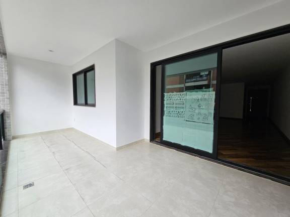 Imagem Apartamento com 3 Quartos à Venda, 154 m² em Agriões - Teresópolis