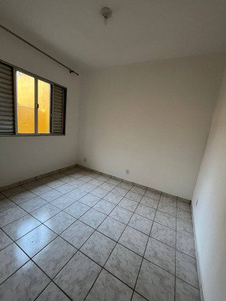 Imagem Apartamento com 2 Quartos para Alugar,  em Campanario - Diadema