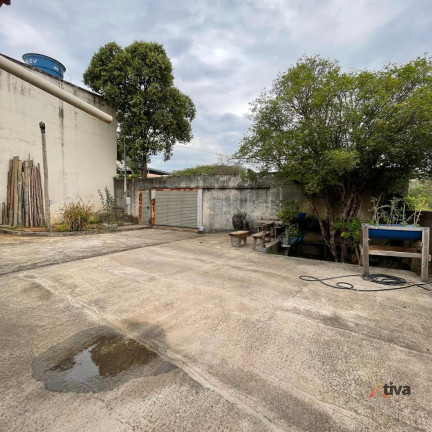 Imagem Casa com 4 Quartos à Venda, 200 m² Imagem Casa com 4 Quartos à Venda, 200 m²