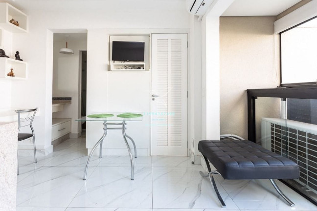 Imagem Apartamento com 1 Quarto à Venda, 35 m² em Vila Olímpia - São Paulo Imagem Apartamento com 1 Quarto à Venda, 35 m² em Vila Olímpia - São Paulo