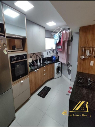 Imagem Apartamento com 2 Quartos à Venda, 71 m² em Costa Azul - Salvador