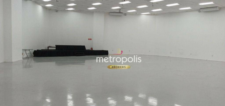 Imagem Galpão para Alugar, 700 m² em Santa Paula - São Caetano Do Sul Imagem Galpão para Alugar, 700 m² em Santa Paula - São Caetano Do Sul