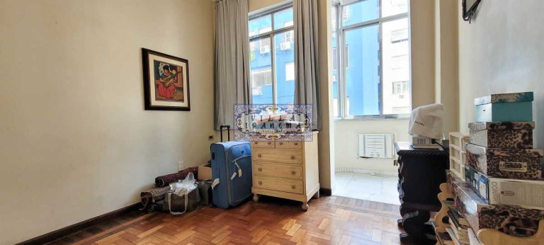Imagem Apartamento com 3 Quartos à Venda, 120 m² em Copacabana - Rio De Janeiro