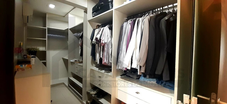 Imagem Apartamento com 3 Quartos à Venda, 250 m² em Umarizal - Belém